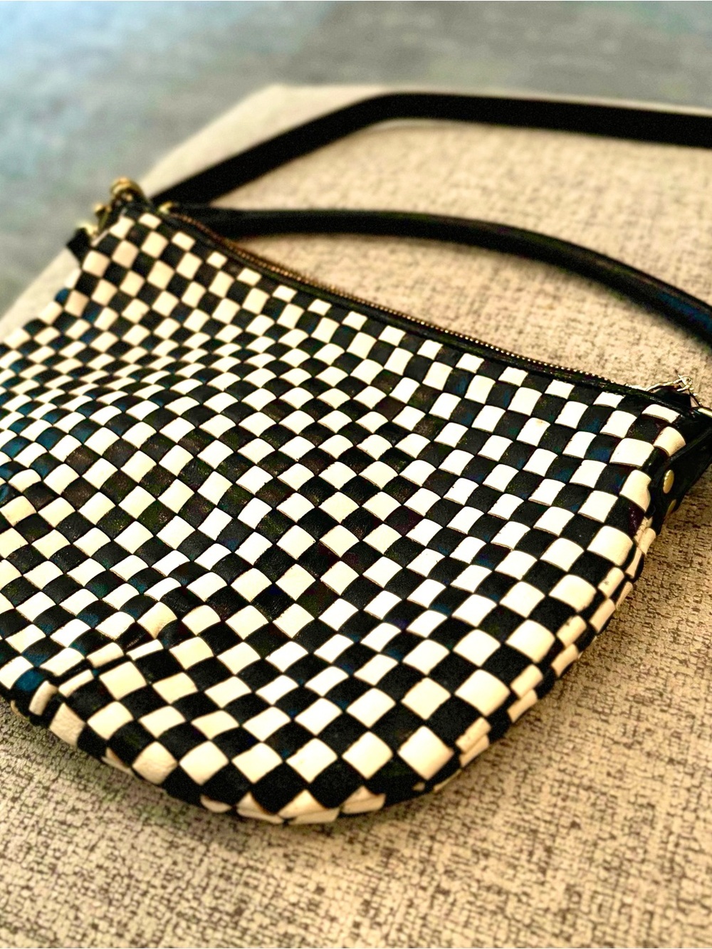 Clare V Petite Moyen Messenger Checker Shoulder / Crossbody Bag Black/Cream - Picture 7 of 12